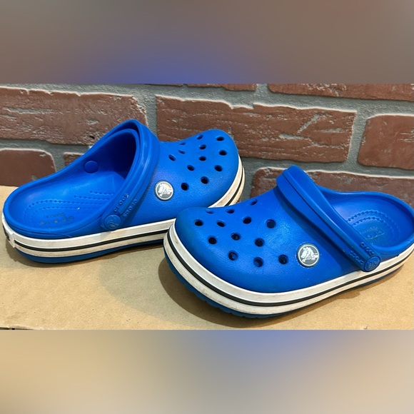 Crocs croc band little boys size 12 bright blue EUC - Picture 2 of 5